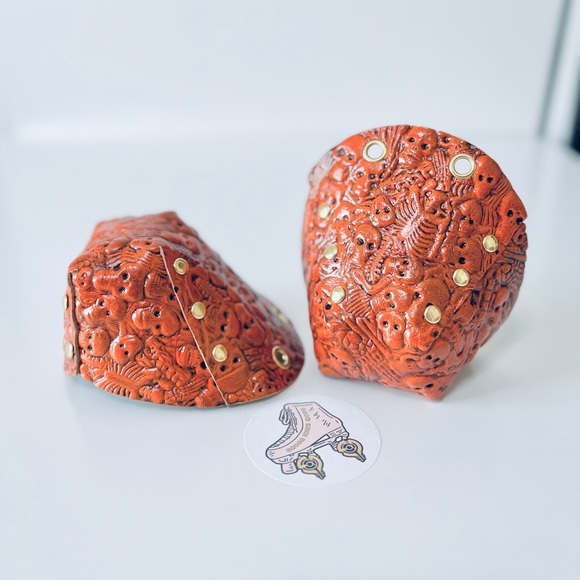 Neon Skeleton toe guards for Roller skates - Picture 9 of 15